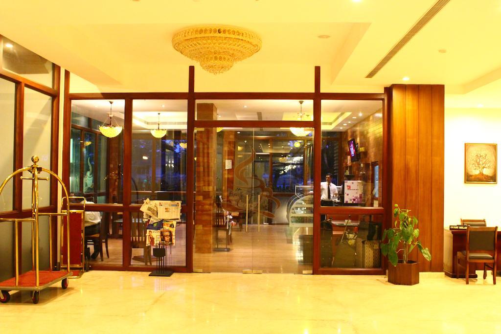 No. 18 Hotel Kochi Luaran gambar